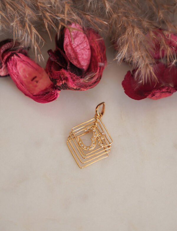 Trinity Frame Om Pendant