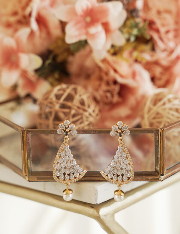 Lustre Leaf Pearl Drop Earring