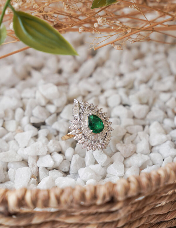 Emerald Elegance Ring