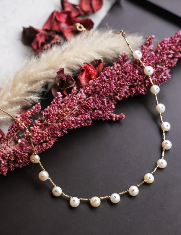 Lustre Line Necklace